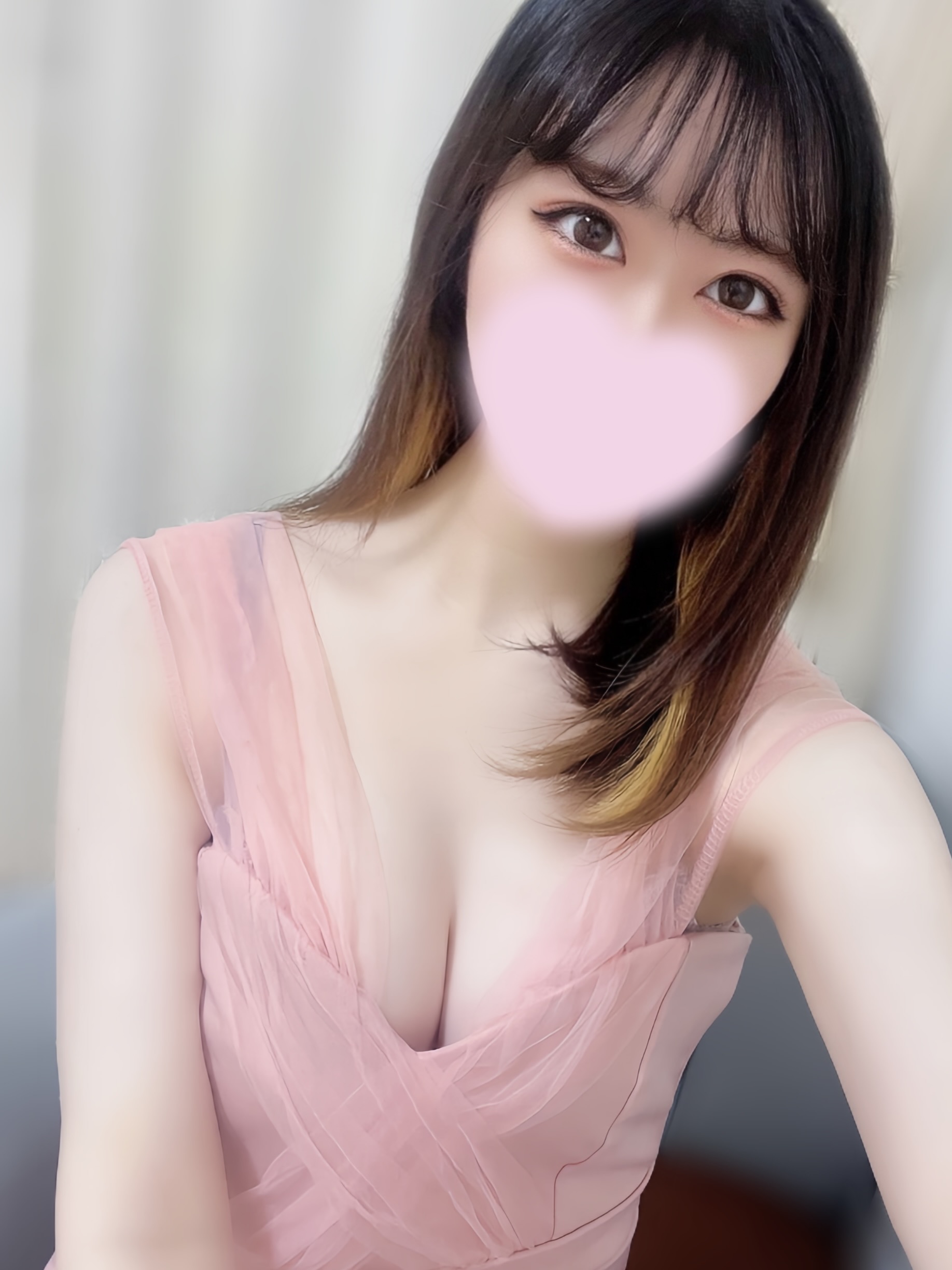 広島のメンズエステ「リラクゼーションサロン レアル」 葵さら