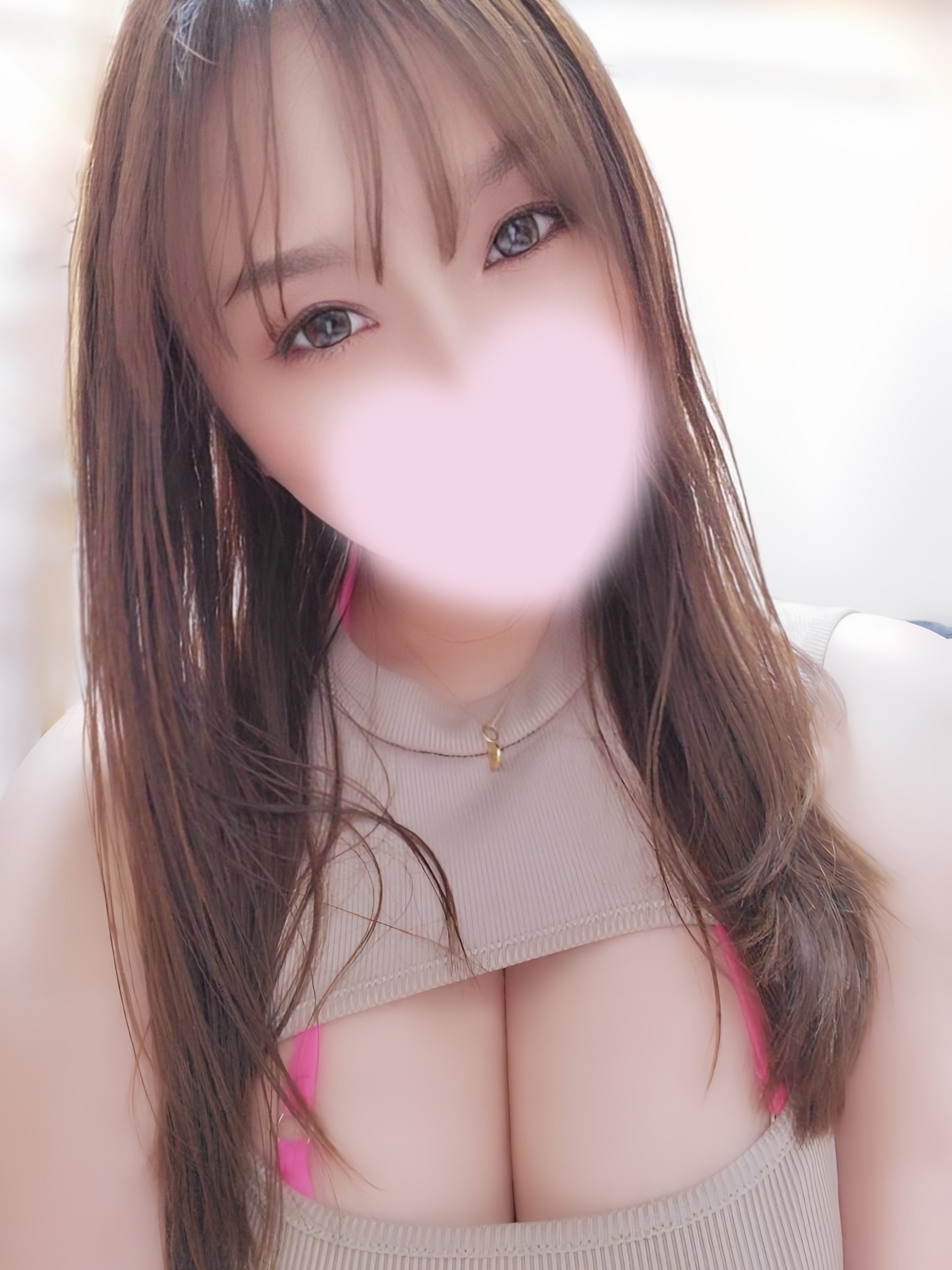 広島のメンズエステ「リラクゼーションサロン レアル」 黒山えいみ