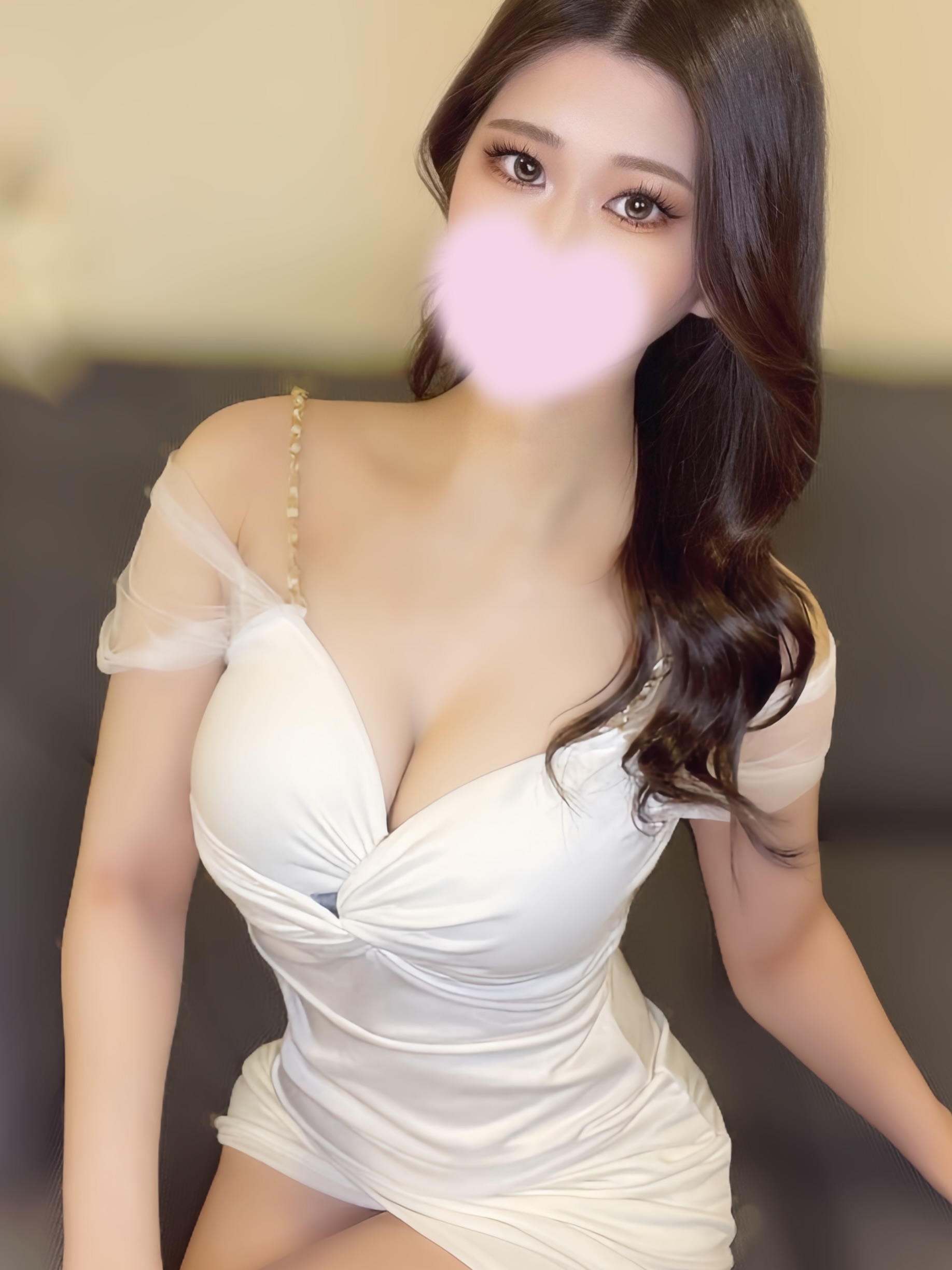 広島のメンズエステ「リラクゼーションサロン レアル」 如月えりな